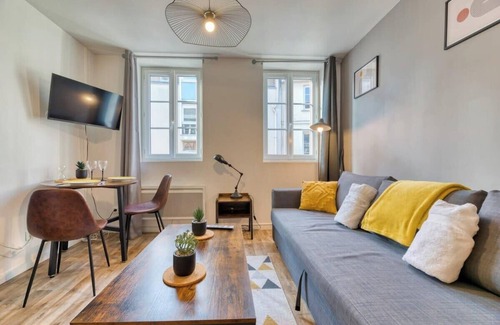 Quartier Pasteur Apartment | Le Rémi : studio rénové au coeur de Rouen