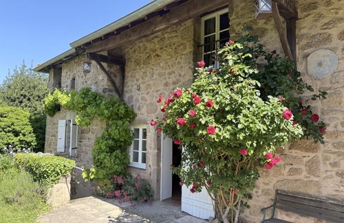 Suin House | Le Relais de Mont - SUIN