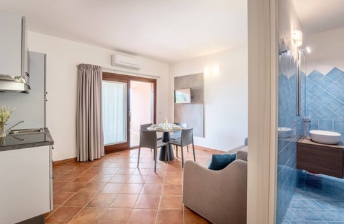 Paduledda Apartment | Le Rocce Rosse Bilocale 4 Letti