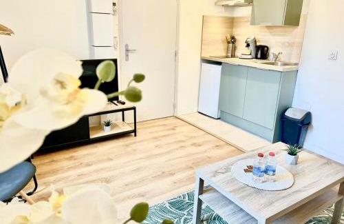 Cavaillon Apartment | Le Romarin Wifi Cosy