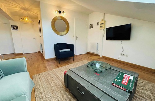 Laon Sud Apartment | Le Spacieux Couturier | Calme | Gare centre