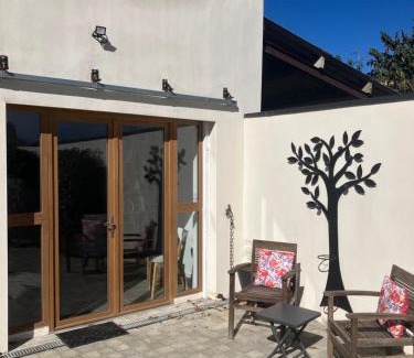 Marsillargues Bed & Breakfast | Le Temps d'une Parenthèse Chambre d'hôte en Camargue wifi piscine Clim