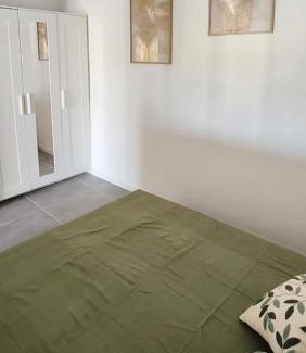 Marsillargues Bed & Breakfast | Le Temps d'une Parenthèse Chambre d'hôte en Camargue wifi piscine Clim