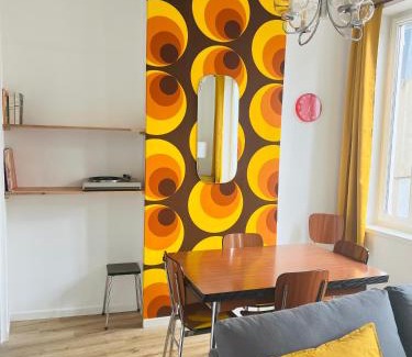 Boulogne-Centre Apartment | Le Vintage 70's, 4 à 6 pers, centre-ville