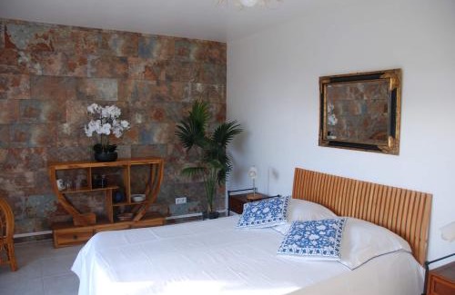 Saint-Pierre House | Le vol du Papangue