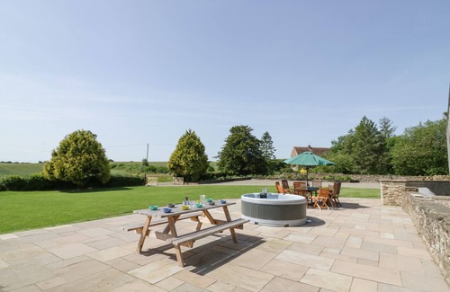 Clows Top Cottage | Lea Farm House