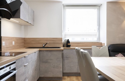 Vittel Apartment | Léandro: Charming 2-bedroom apartment in Vittel town center