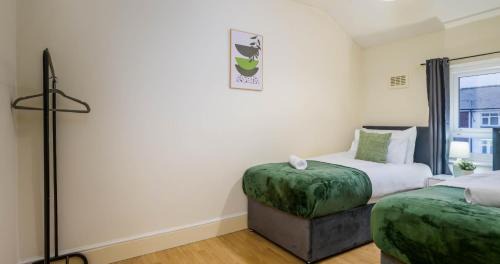 Sheffield House | Leanne's 3Bed House in Sheffield
