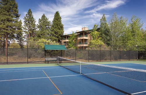 Klamath Falls Resort | Leave your worries at the door!