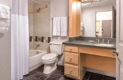 South Scottsdale Resort | Leave your worries at the door!