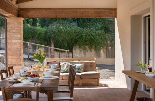 Gambassi Terme Villa | Leccio Del Corno - Five Bedroom Villa, Sleeps 10