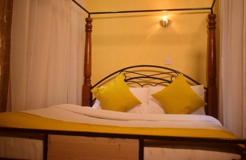 Nakuru Hotel | Lee Njiru Resort