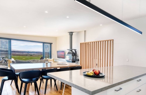 Venus Bay House | Lees Landing