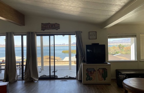 Havasu Lake House | Leese Lookout - It’s a Hell of a View