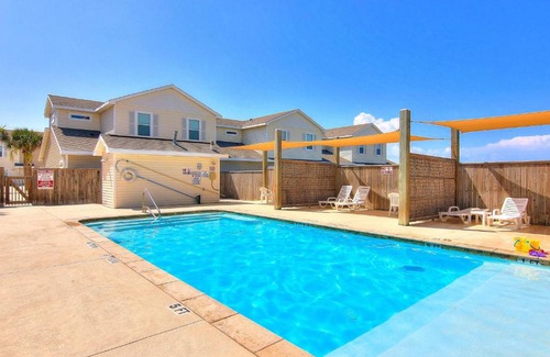 Corpus Christi House | Leeward Bay 15001