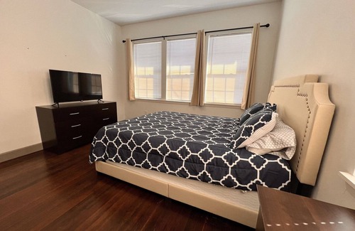 Midtown Condo | Legacy Crashpads - Modern 2-Bedroom Home in Historic Tobin Hill, San Antonio