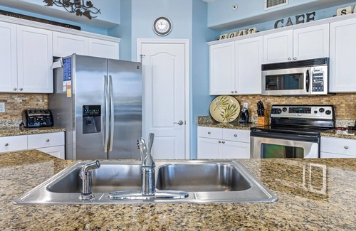 Orange Beach East Condo | Legacy Key 203 - Balcony Views Overlooking Ole River!