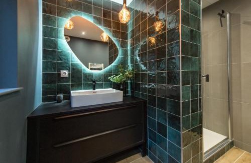 Orelle Apartment | Legendary ski & cycling 4 to 6 guest getaway