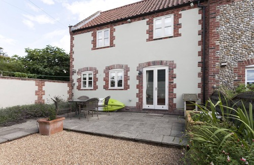 Holt Cottage | Legion Cottages - a self catering cottage that sleeps 4 guests in 2 bedrooms