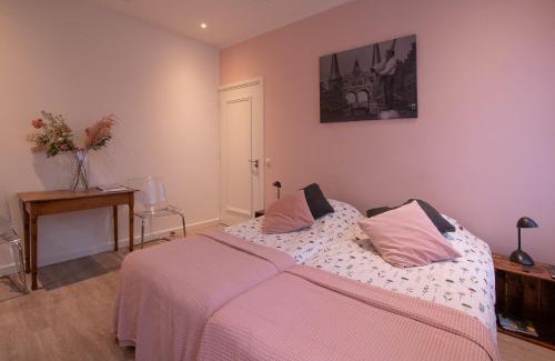 Sneek Bed & Breakfast | Lekkerwegbijleeuwen, 1 minuut naar hartje centrum