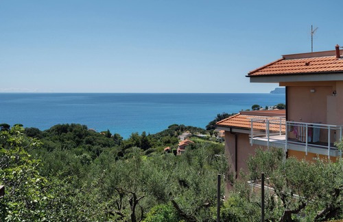 Celle Ligure Apartment | Lemon Green Apartment