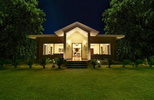 Tala Hotel | Lemon Tree Wildlife Resort, Bandhavgarh