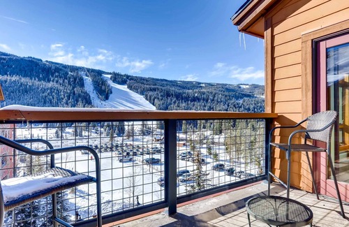 Lakeside Village Condo | Lenawee 1735