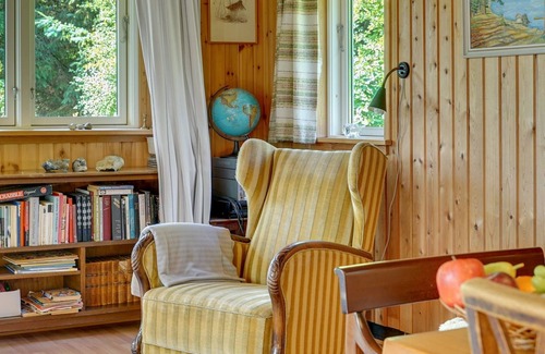 Gjøl House | "Lennert" - 100m to the fjord by Interhome