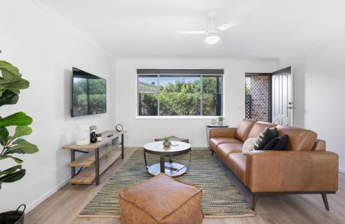 North Creek Apartment | Lennox Belle