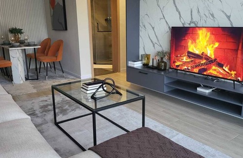 Thompson Estate Apartment | leo residence