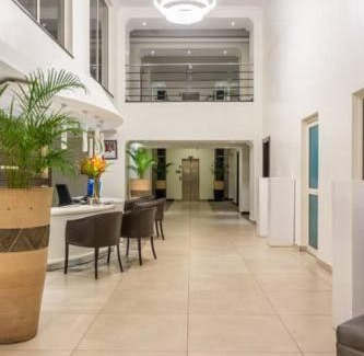Opebi House | Leola Hotel-standard