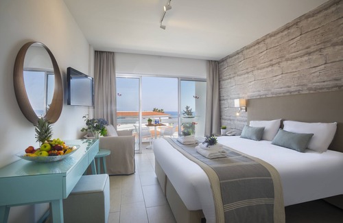 Paphos Hotel | Leonardo Plaza Cypria Maris Beach Hotel & Spa