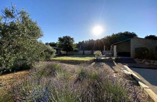 Gordes House | Les Agapanthes de Gordes