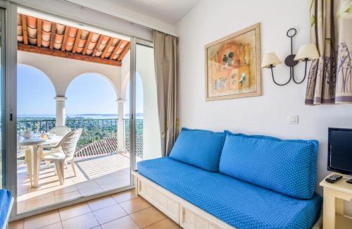 Les Restanques Apartment | Les Appartements aux Restanques du Golfe de St Tropez - maeva Home - Appartement 4 personnes avec terrasse vue mer - Sélection MAE-4506