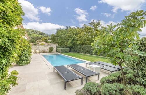 Malaucene Villa | Les Cerisiers du Mont Ventoux (10p) in Malaucène