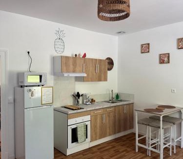 Damparis Apartment | LES CERISIERS Mb4 - Mb5 - Mb6 "parking privé"