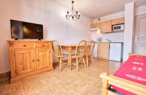 Flumet Apartment | Les Chalets Des Evettes - Appartement dans une résidence avec piscine au pied des pistes MAE-3264