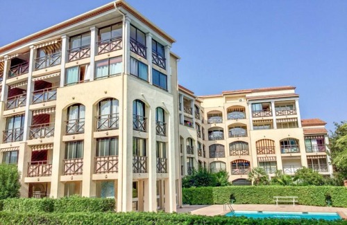 Sainte-Maxime City Centre Apartment | Les Coralines by Interhome