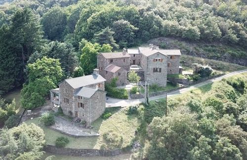 Saint-Hilaire-de-Lavit House | Les Gîtes de la Mazière - La Bâtisse