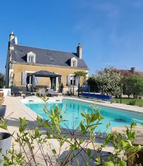 Mosnes House | Les Gîtes Mina