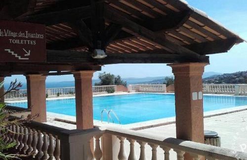 Les Issambres Apartment | Les Issambres T2 cabine 5 pers avec piscine et parking - FR-1-226-516