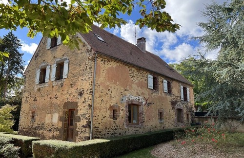Saint-Sauveur-en-Puisaye House | Les Janets Grande Maison 12 Personnes Proche Guédelon