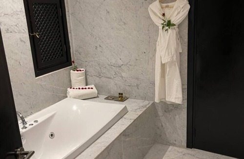 Medina Hotel | Les Jardins De La Koutoubia