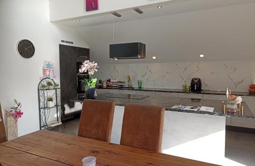 Ursy Bed & Breakfast | Les Jordils