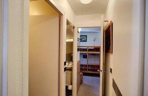 Reberty Apartment | Les Menuires : 2 pièces, 6 pers, balcon sud, wifi, animaux, parking - FR-1-178-75