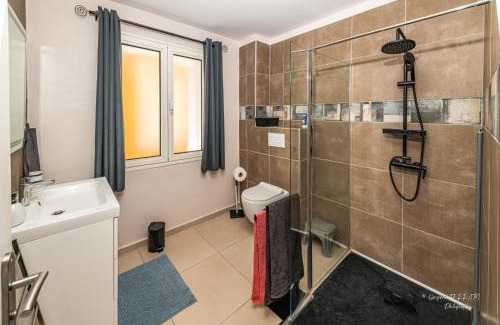 Saint-Pierre Apartment | Les Pénates - Appt vue mer proche plage