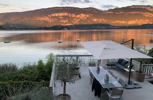 Conjux House | Les Pieds dans l’Eau, House on the shores of the lake du Bourget, Savoie.