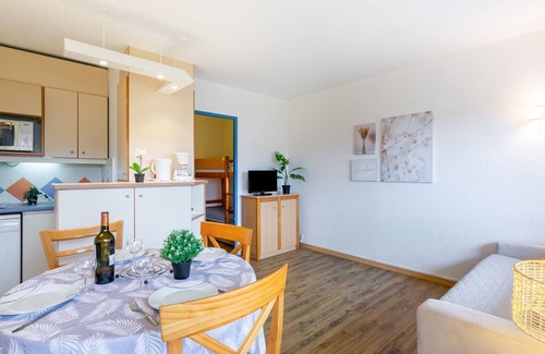Sainte-Maxime City Centre Apartment | Les Platanes by Interhome