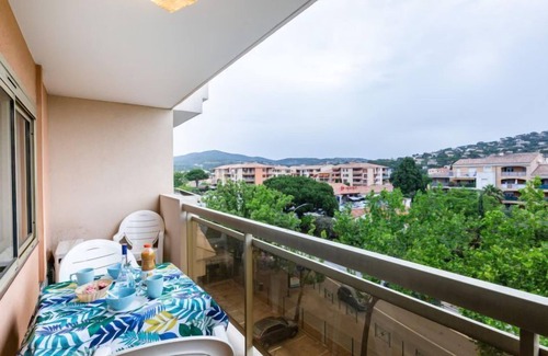 Sainte-Maxime City Centre Apartment | Les Platanes by Interhome