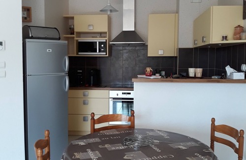 Chateau-d'Olonne Apartment | Les Sables d'Olonne App 45m2, terrace, garage, beach 10 minutes walk